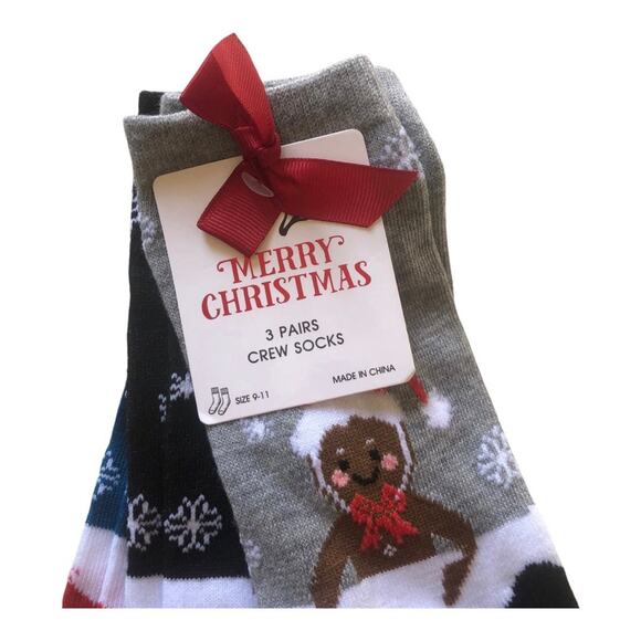 Ladies NWT Christmas Holidays Crew Socks Three Pack of 3 Pairs Socks Size 9-11 - Picture 2 of 7